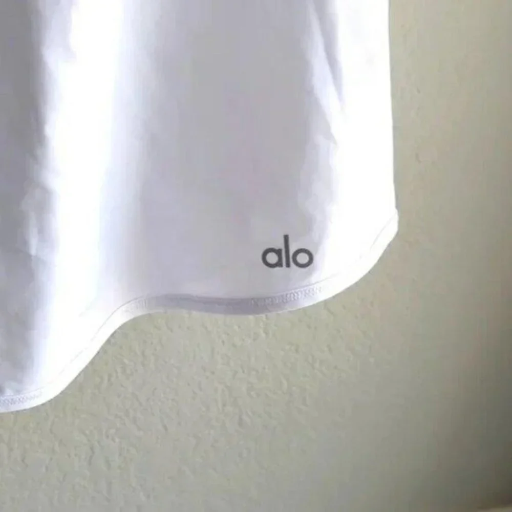 Alo Yoga Match Point Tennis Skirt & Medium & White NWOT